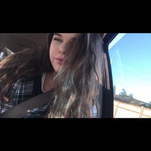 Meet your Posher, Violet